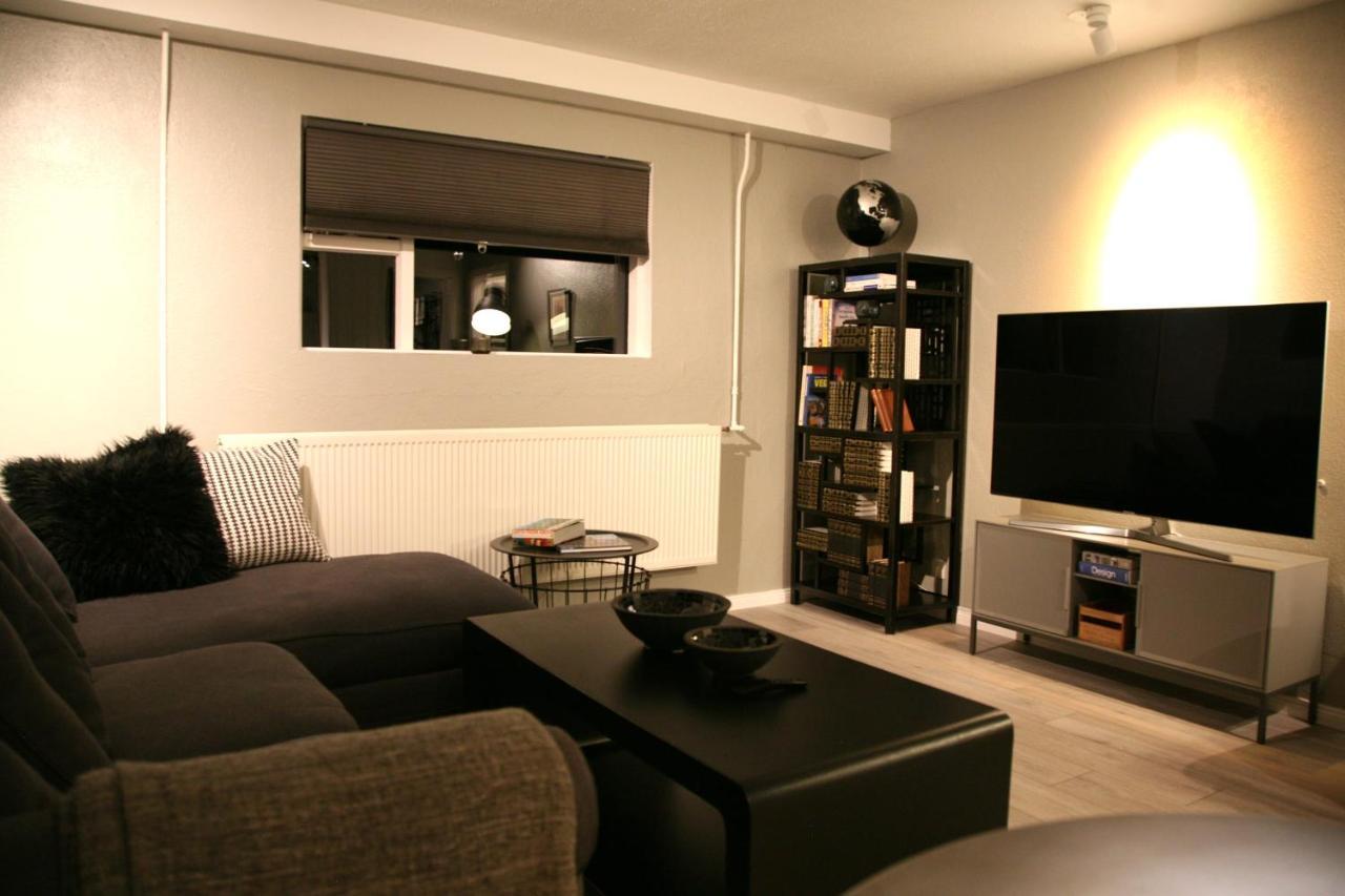 Spacious & Refurbished 1 Bedroom Apartment In Suburban Reykjavik Garthabaer Dış mekan fotoğraf